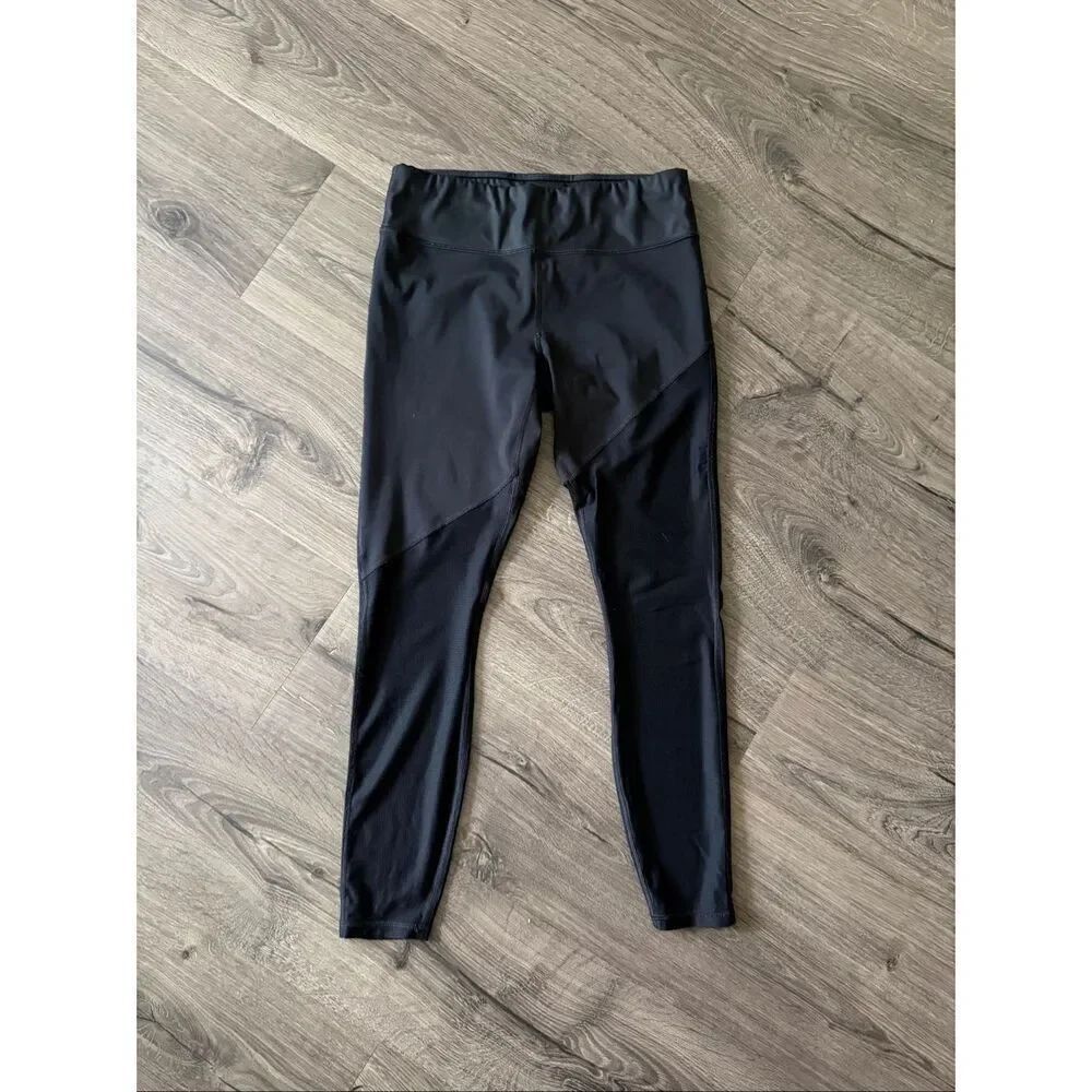 Fabletics mesh leggings size Size Small
